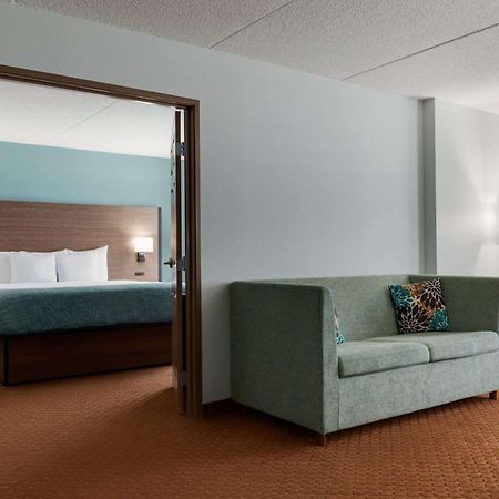 Wingate By Wyndham Louisville East Extérieur photo