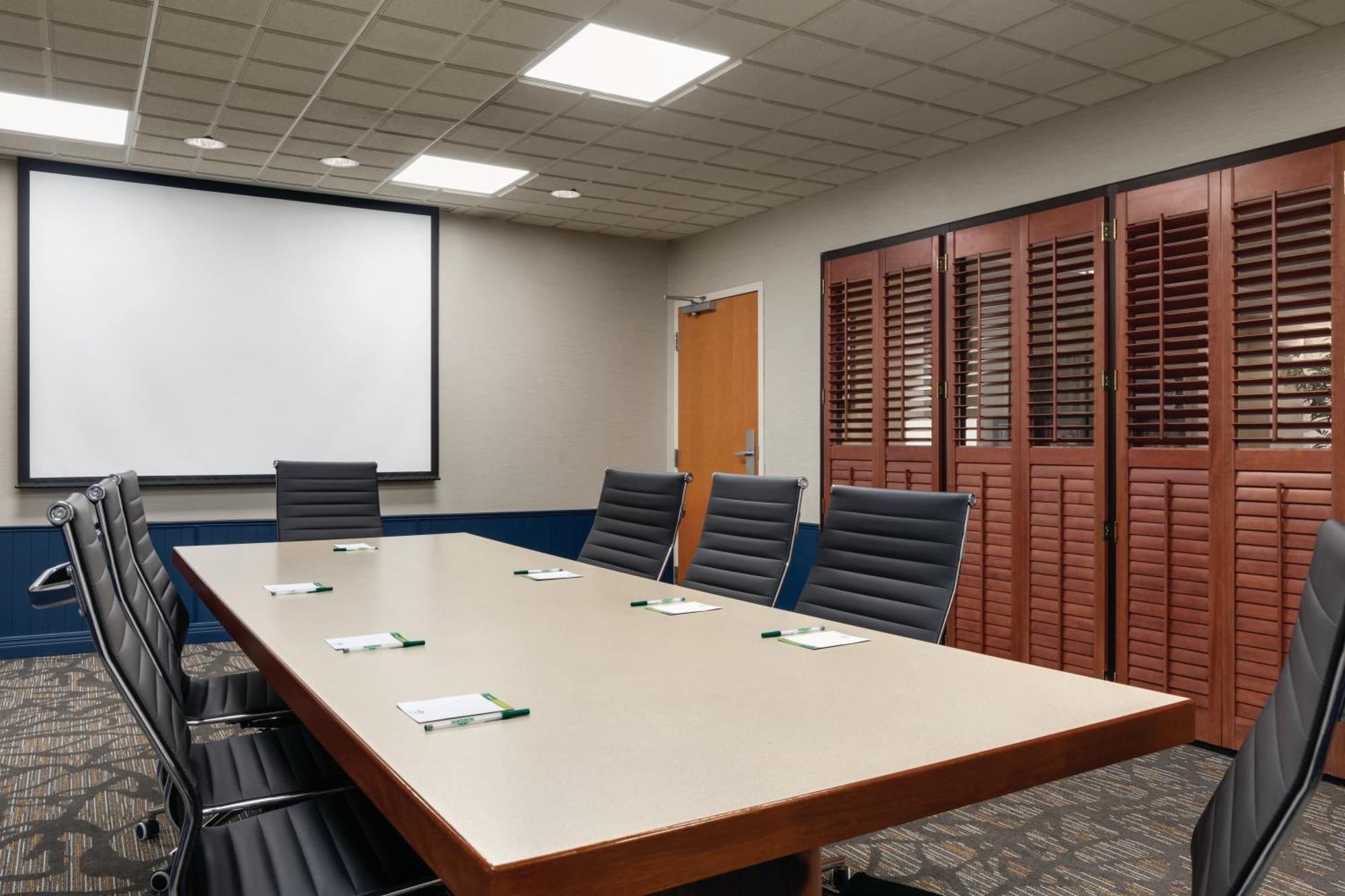 Wingate By Wyndham Louisville East Extérieur photo