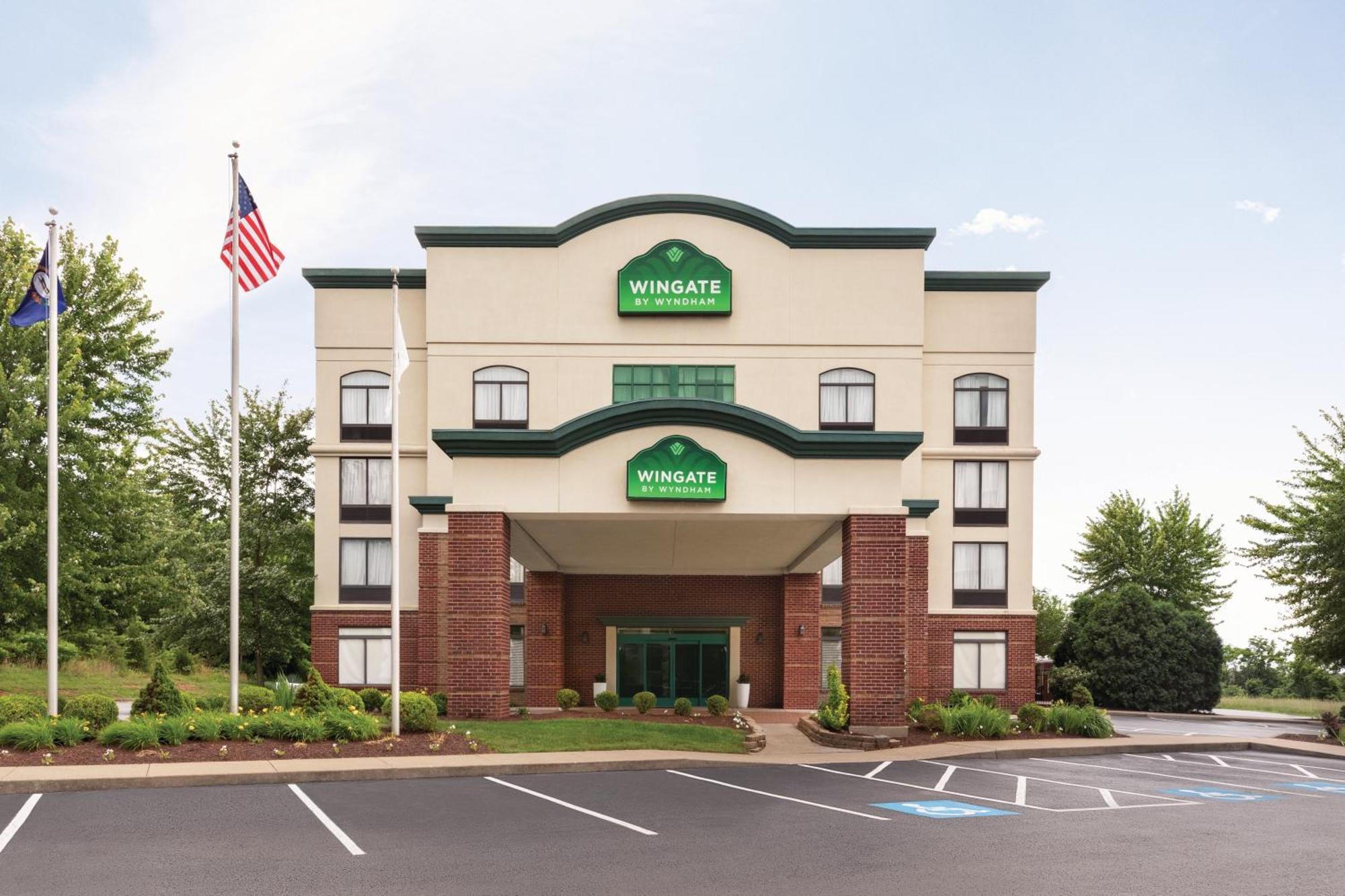 Wingate By Wyndham Louisville East Extérieur photo