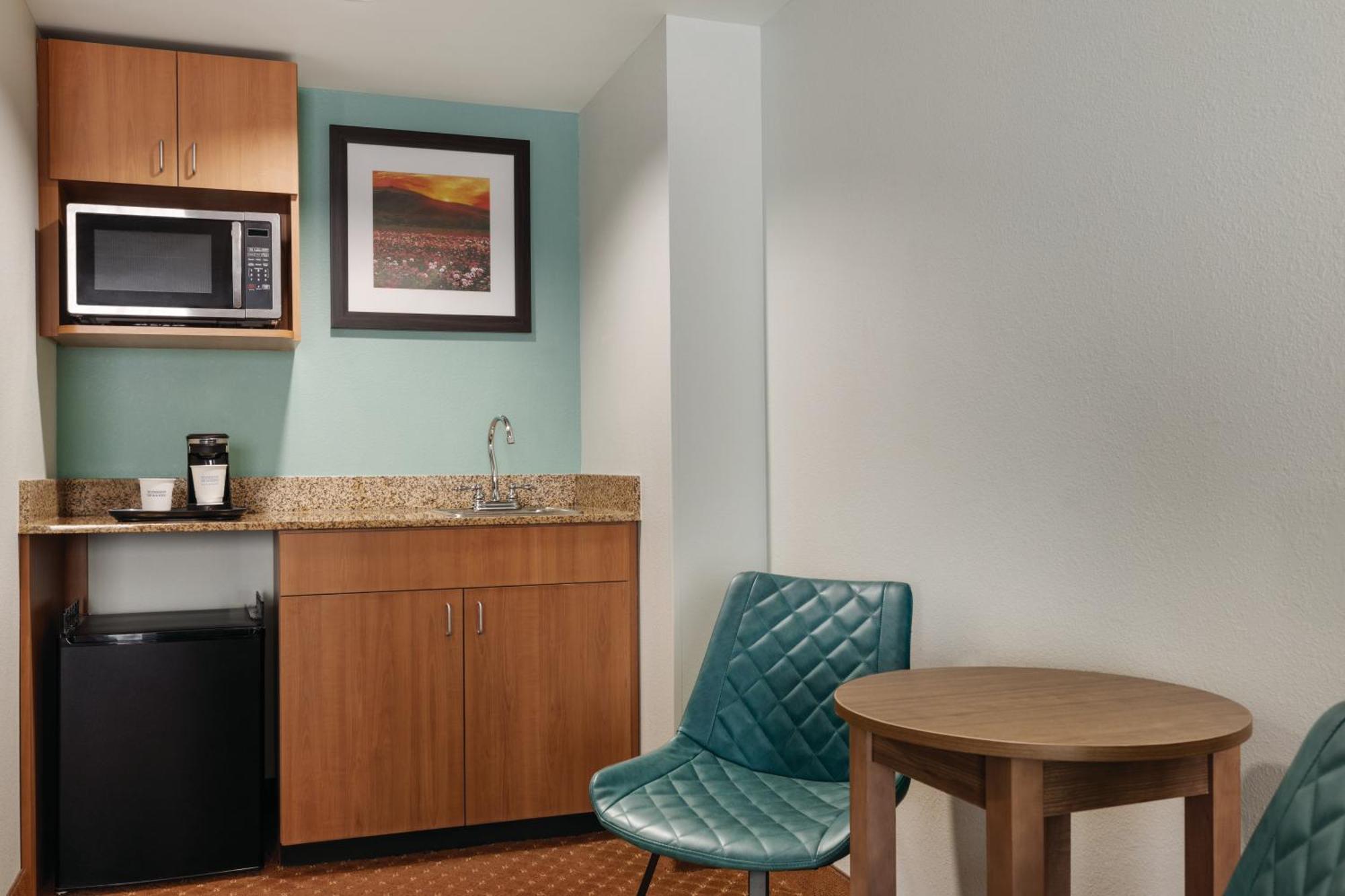 Wingate By Wyndham Louisville East Extérieur photo